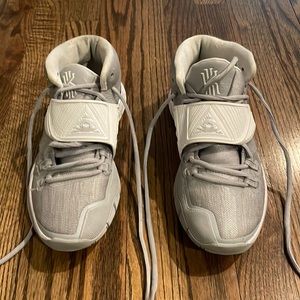Nike Kyrie 6 TB Promo Basketball Shoes Grey White Black Mens 6.5